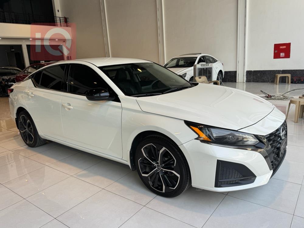 https://cdn.iqcars.ioimage_picker_E4CCA298-FF71-4CCD-810A-A5C05ABE8054-63930-0000184DED9E32E5_out.jpg